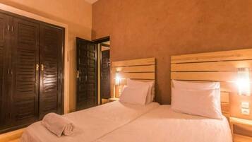 Villa Familiale | Fer et planche à repasser