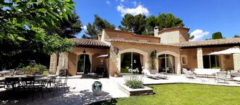MAS TRESOR DES BAUX DE PROVENCE