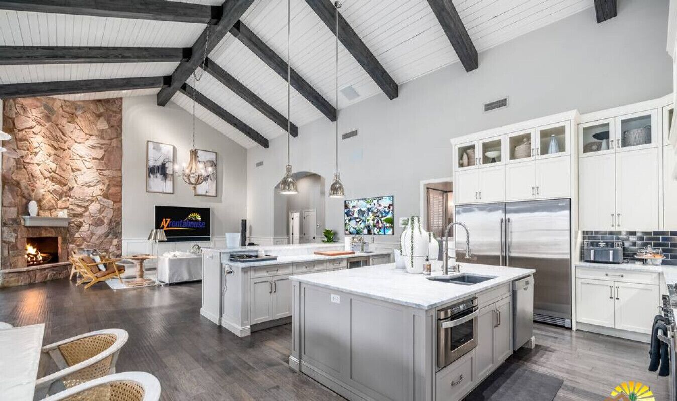 雪櫃、微波爐、焗爐、爐具