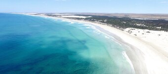 MAISIES ROBE - WI-FI - DOG FRIENDLY