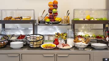 Daily buffet breakfast (EUR 18 per person)