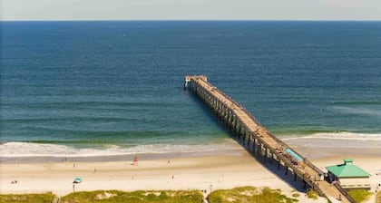 Peaceful beach condo - just steps to the beach!