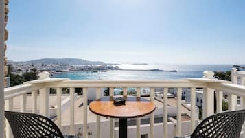 Premium bedding, memory foam beds, minibar, in-room safe