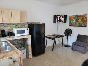 Interior - 1BR/1BA Tropical Escape Near Ocho Rios (Tower Isle)