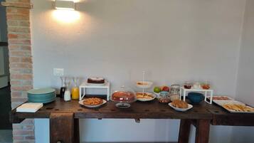 Desayuno continental incluido todos los días