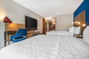 Hypo-allergenic bedding, laptop workspace, iron/ironing board - Tru By Hilton Lexington Hamburg (Lexington)