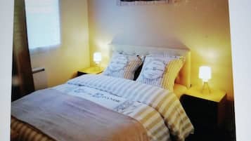 1 bedroom, iron/ironing board, bed sheets