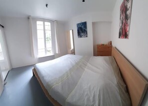 1 sovrum, gratis wi-fi och sängkläder