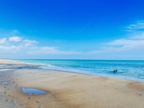 Liegestühle, Strandtücher