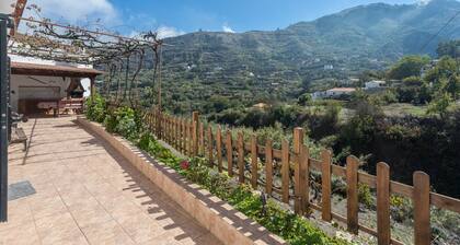 Casa Abuela - House in the countryside with pool