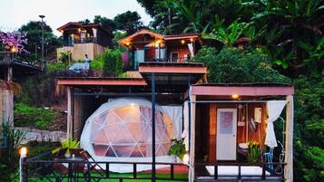 Dome 3 | 1 bedroom, bed sheets