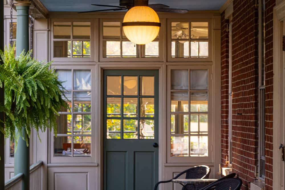 The Lafayette Inn - Bethlehem Township, PA