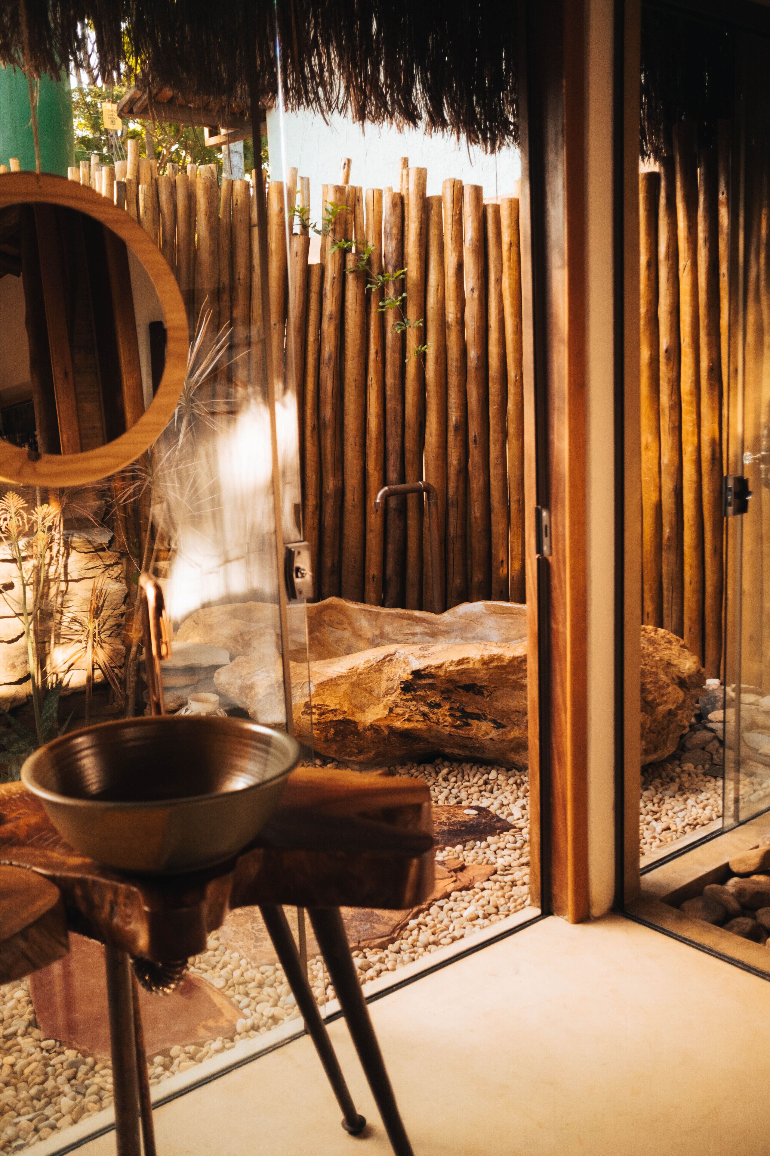 Deluxe Bungalow | 1 bedroom, in-room safe, blackout drapes, iron/ironing board