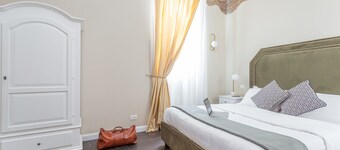Daplace - La Mongolfiera Rooms in Navona