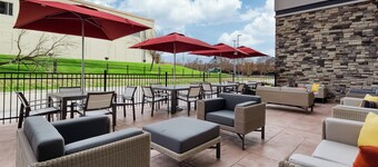 Holiday Inn Nashville Airport by IHG