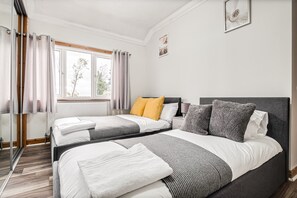 3 Schlafzimmer, Bügeleisen/Bügelbrett, kostenloses WLAN, Bettwäsche