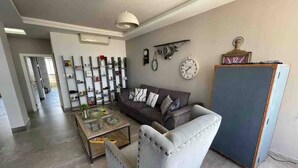TV - Apt. in Dbayeh Prime location -near Le Mall & ABC/Spinneys, facing La Marina (Jabal Lubnan)