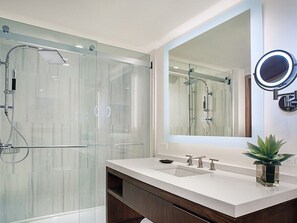 Shower, hair dryer, towels, soap - Westin, St. John, USVI, 2 BR premium villa Sunset Bay (Cruz Bay)