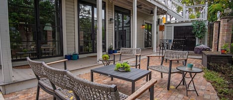 Estudio (1 Bedroom) | Balcón