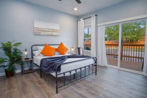 House (4 Bedrooms) | 4 bedrooms, laptop workspace, iron/ironing board, bed sheets
