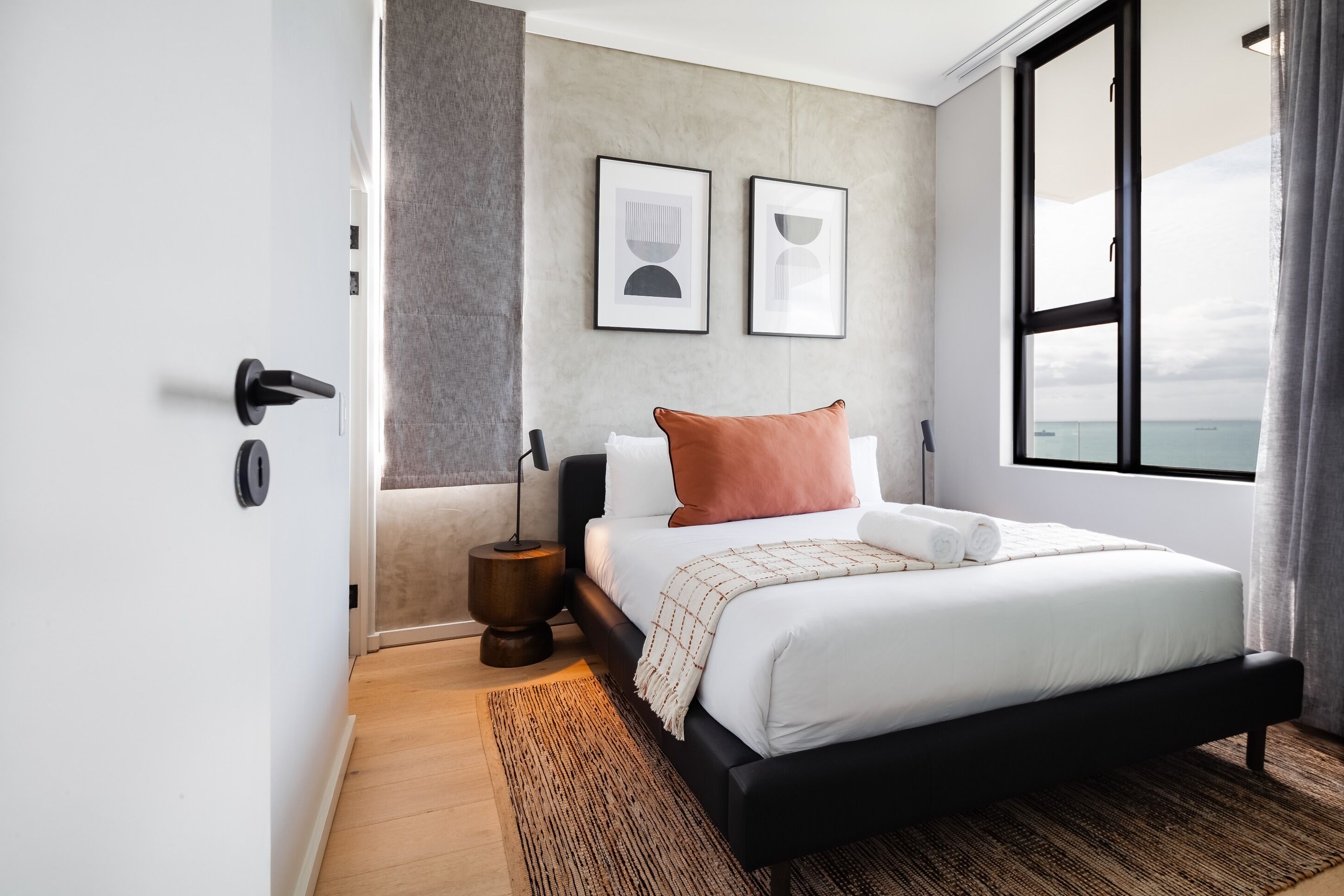 Tyne Penthouse L 180 Degree Ocean Views L Inverter - Umhlanga