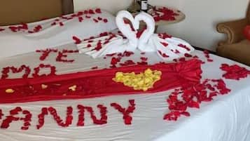 Blackout drapes, iron/ironing board, free WiFi