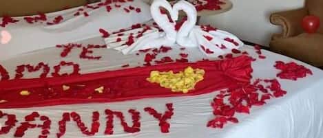 Cortinas blackout, ferros/tábuas de passar roupa, Wi-Fi de cortesia