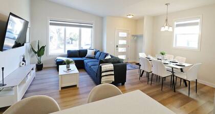 Central 3 Queen Beds|A/C|Double Garage|Disney+