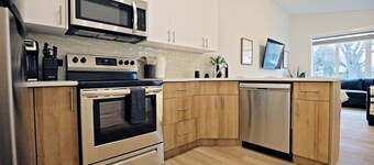 Central 5 Bedroom |A/C|Rogers|Commonwealth|EXPO