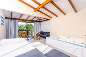 Free WiFi, bed sheets - Eco Baepi Residence (Ilhabela)