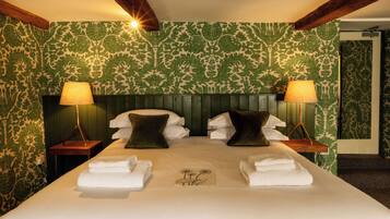 Superior Double Room | Hypo-allergenic bedding, free WiFi, bed sheets