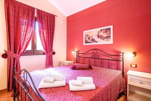 3 Schlafzimmer, Bügeleisen/Bügelbrett, Reisekinderbett, kostenloses WLAN