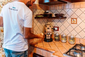 Fridge, microwave, oven, stovetop - Villa Torre Del Mare - Scopello (Scopello)