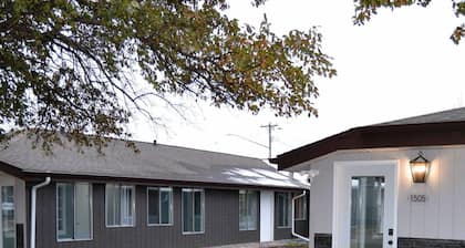 Studio 7: Charming Studio Apartment Near Riverside Park in Grand Forks, ND