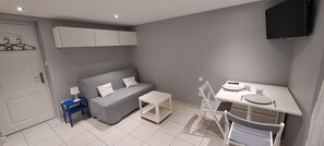 Smart TV - Studio Calme Tout Confort - Parking - Centre Ville Meximieux (Meximieux)