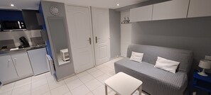 Smart TV - Studio Calme Tout Confort - Parking - Centre Ville Meximieux (Meximieux)