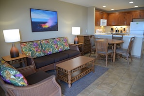 Condo Standard | Coffre-fort, fer et planche Ă repasser, accĂšs au Wi-Fi (inclus)