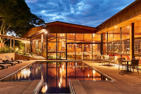 Una piscina techada