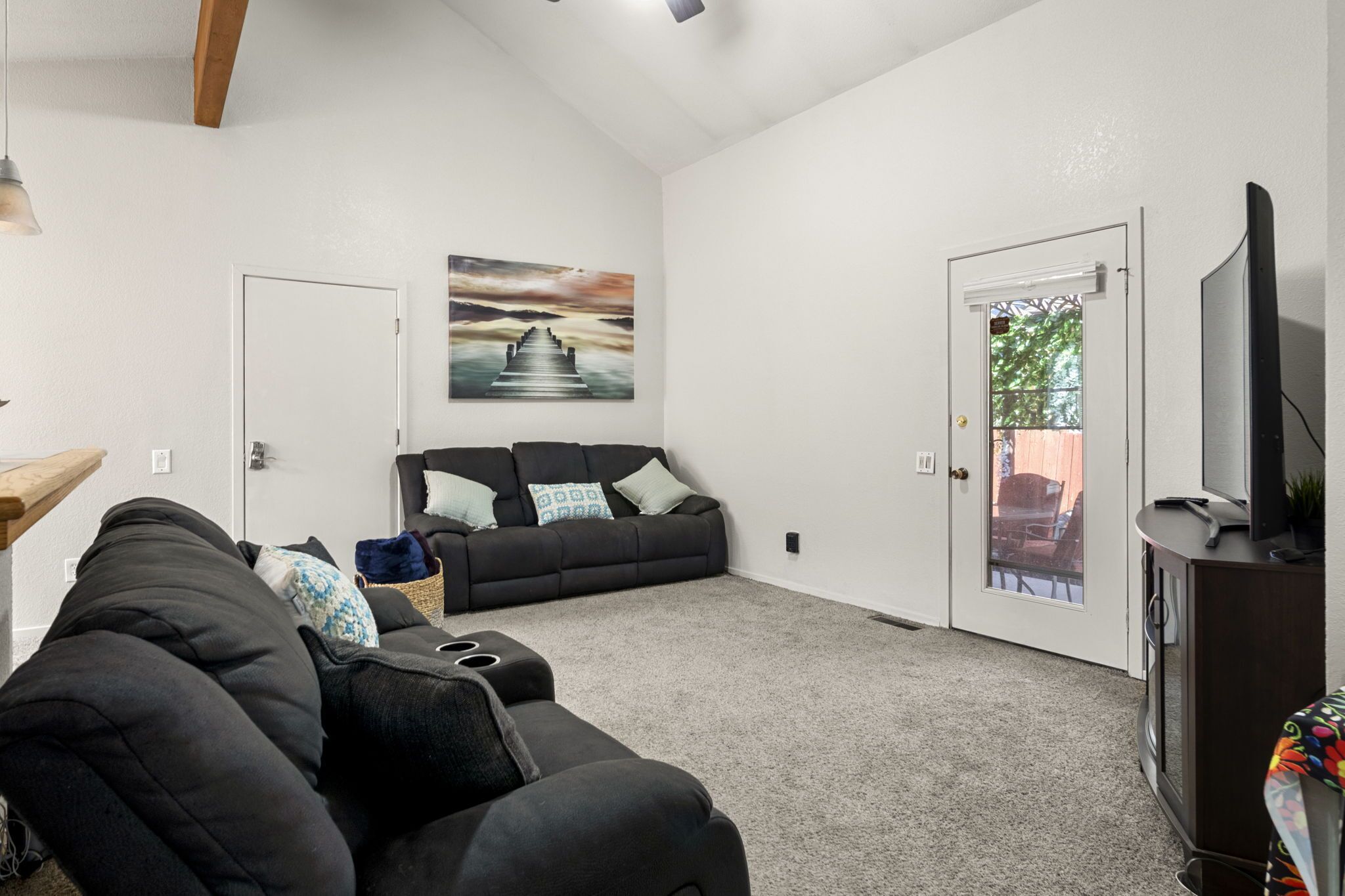 A Denver Oasis: Fully Furnished 3-Bed home with King Suite, and City Access!