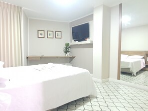 3 Schlafzimmer, Schreibtisch, WLAN