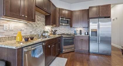 Newpark Terrace sleeps 8* Private Hot Tub
