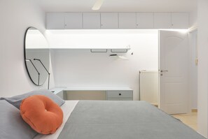 1 chambre, fer et planche à repasser, Wi-Fi, literie fournie