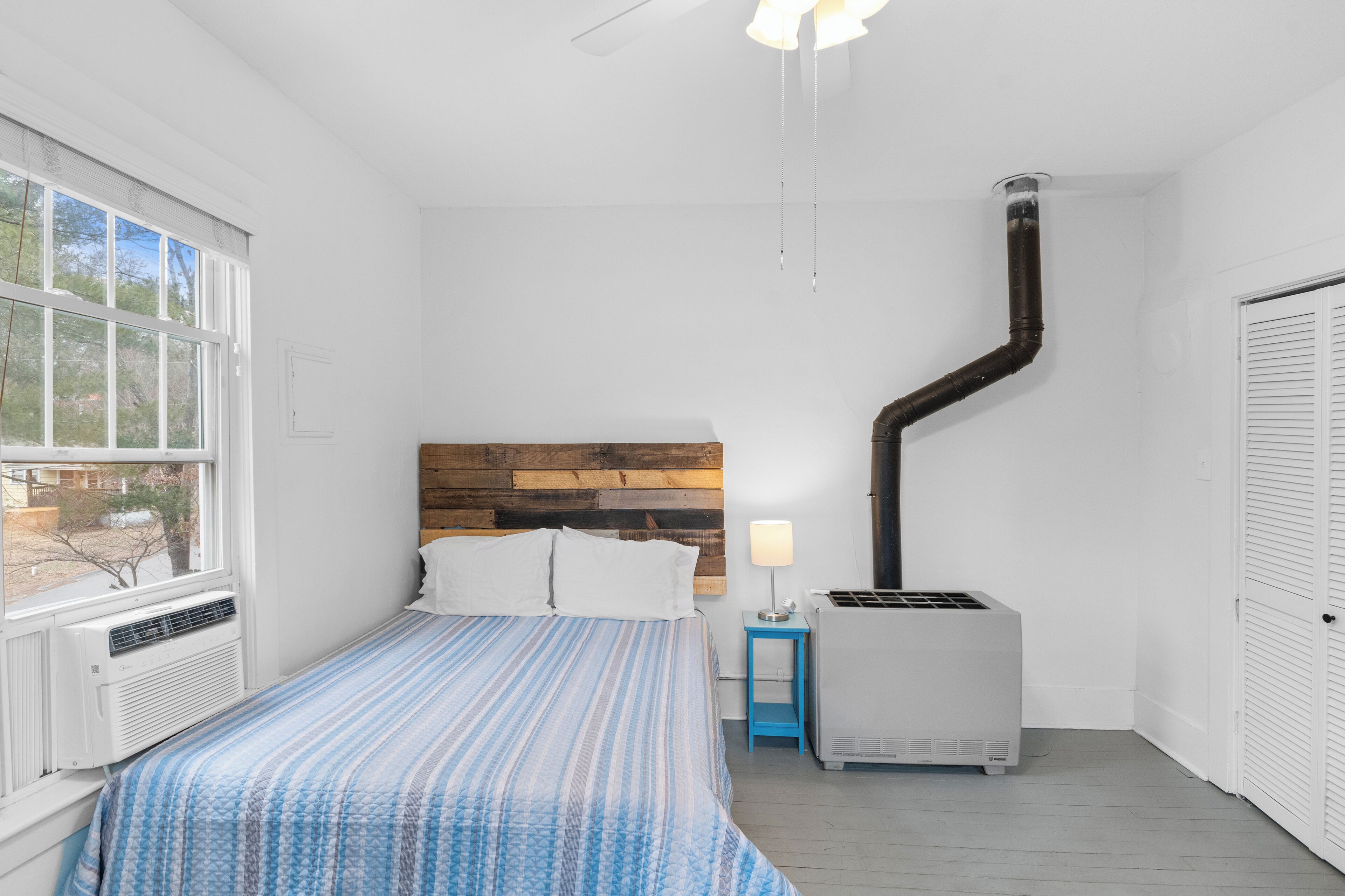 1 chambre, Wi-Fi gratuit, draps fournis