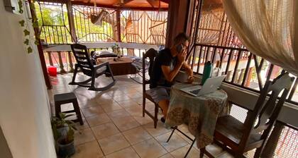 Bed & Breakfast #8