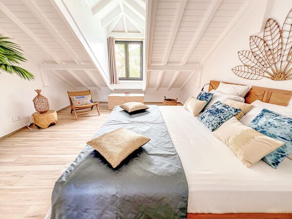 1 bedroom, desk, iron/ironing board, travel cot