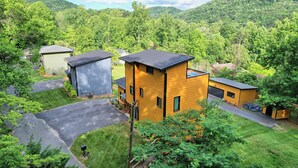 Unclassified image, 3 of 63, button - Groovy Palace w/ Hot Tub, Sauna, & Spectacular Mountain Views!!!  (Clayton)