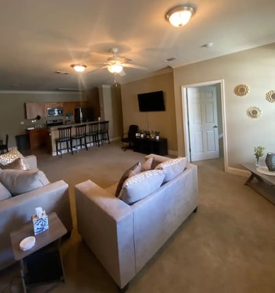 Condo w/in close distance to LSU