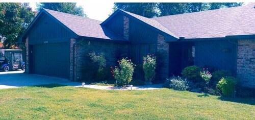Private Poolside Patio Suite

