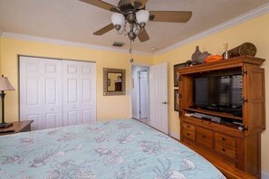 3 Schlafzimmer, Bügeleisen/Bügelbrett, WLAN, Bettwäsche