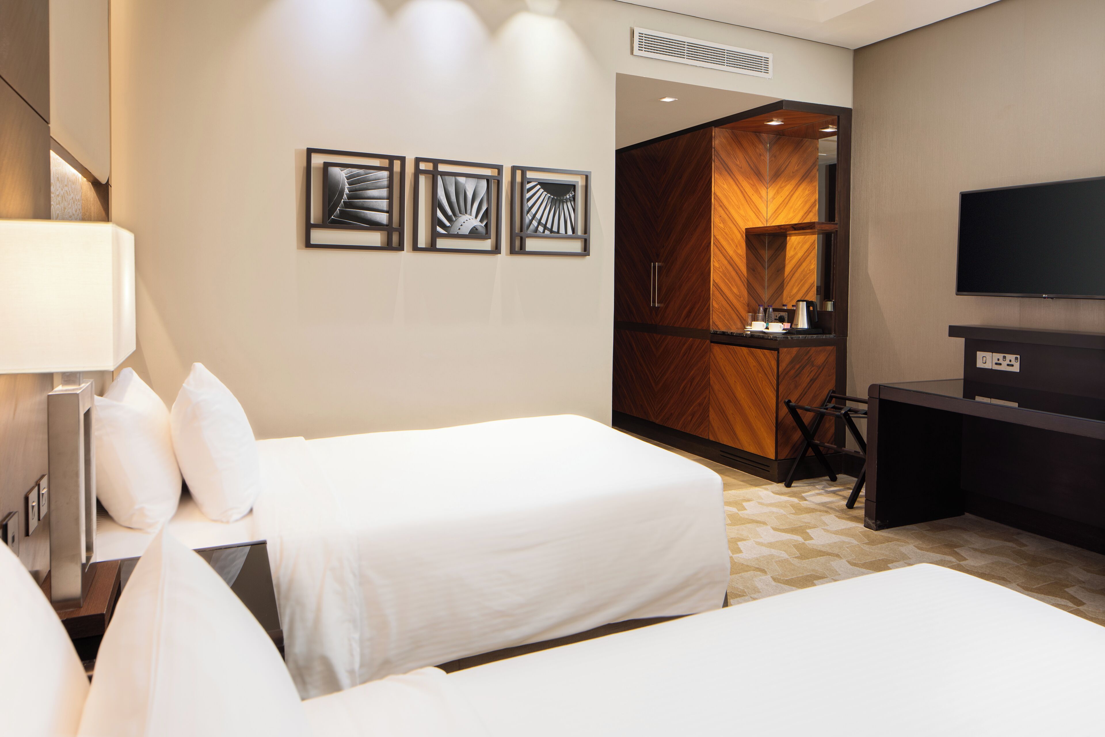 1 bedroom, in-room safe, iron/ironing board, free cots/infant beds